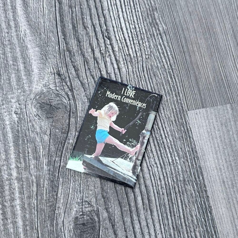 vintage funny y2k i love modern conveniences magnet